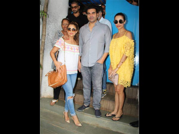 malaika arora spotted in mumbai with family