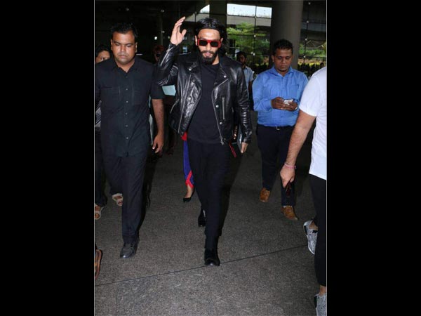 ranveer singh spotted at airport