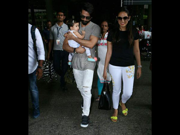 shahid kapoor and family spotted at the airport