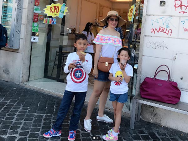 maanyata dutt holiday pictures