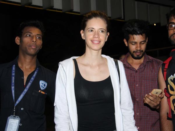 kalki koechlin spotted at airport