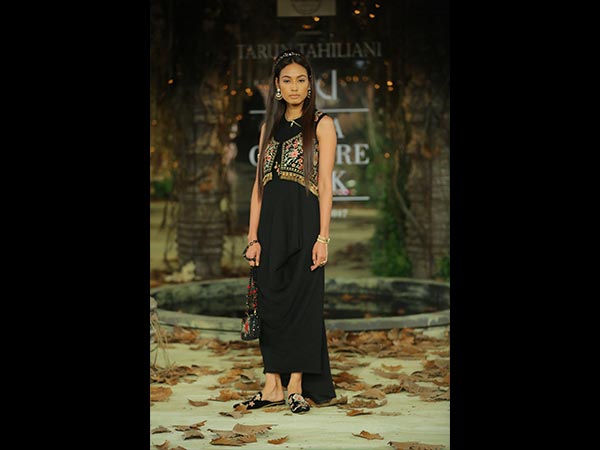 tarun tahiliani latest collection,