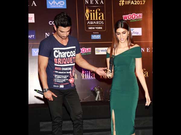 kriti sanon at iifa awards press conference