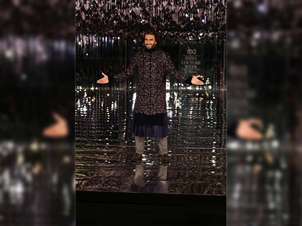 alia bhatt at india couture week alia bhatt at india couture week