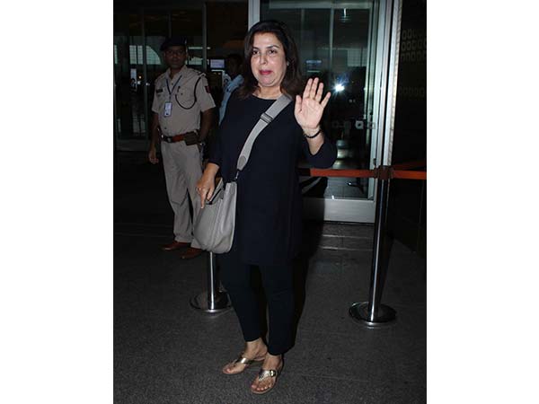 farah khan at airport