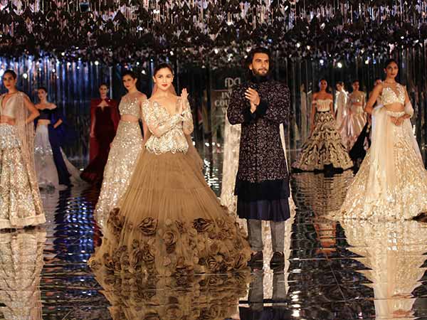 alia bhatt at india couture week alia bhatt at india couture week