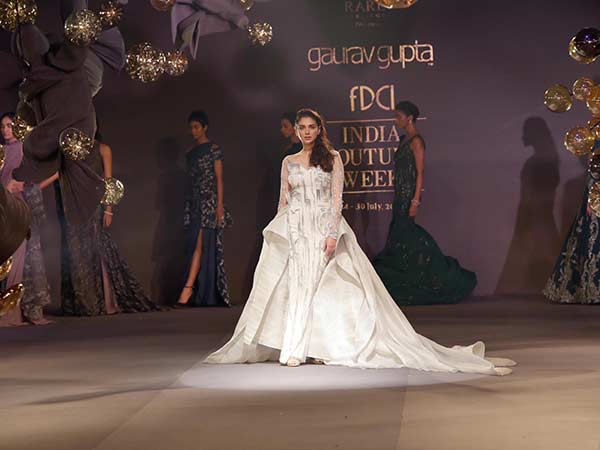aditi rao hydari at india couture week aditi rao hydari at india couture week