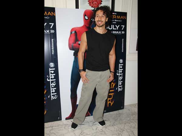 disha patani at movie screening