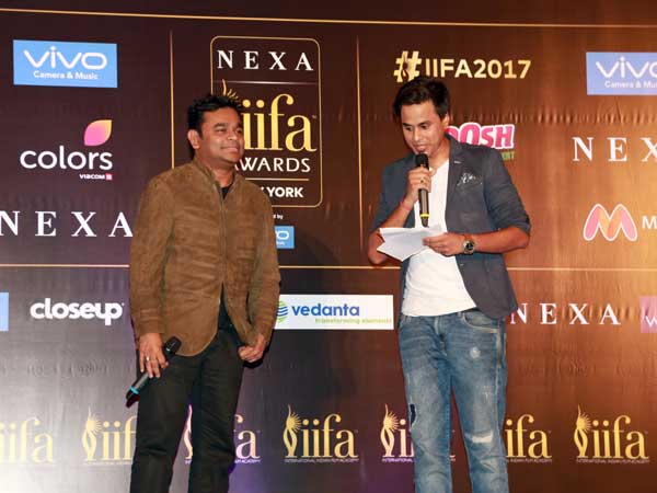 kriti sanon at iifa awards press conference