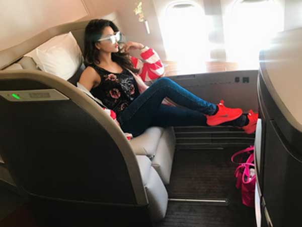 urvashi rautella in thailand