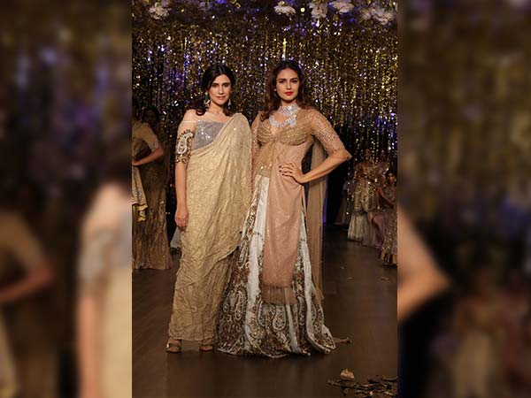 huma qureshi at india couture week