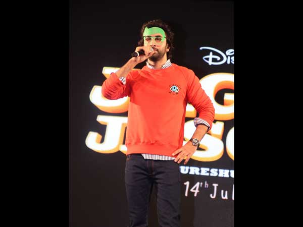 ranbir kapoor spotted at jagga jasoos promotion