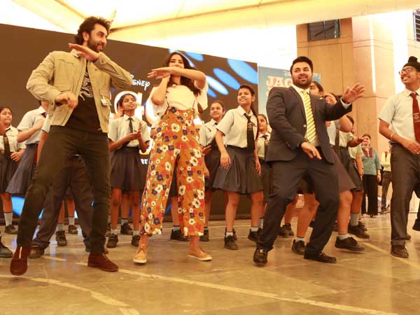 ranbir kapoor and katrina kaif spotted at jagga jasoos promotion