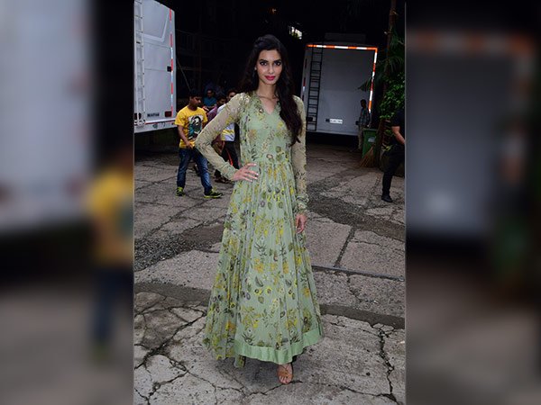 diana penty with farhan akhtar