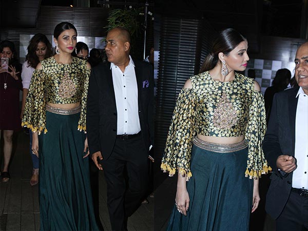 daisy shah at anmol jewellers launch campaign daisy shah at anmol jewellers launch campaign