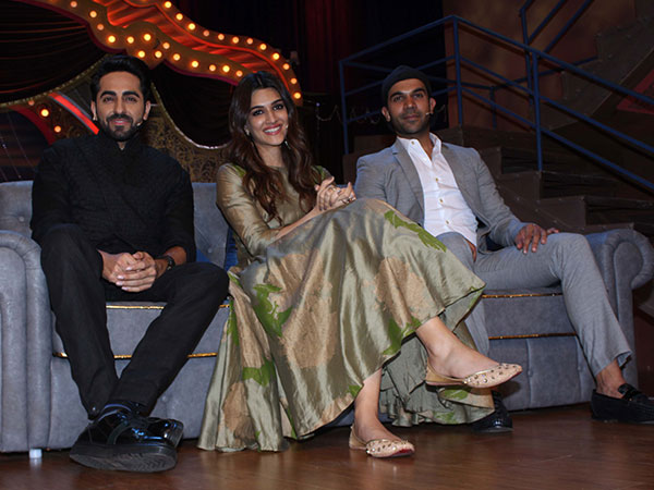 kriti sanon at the drama company sets