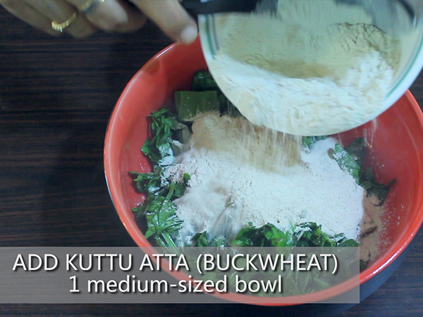 vrat ke palak pakora recipe