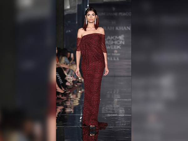 Preity zinta walking the ramp at lake fashion week