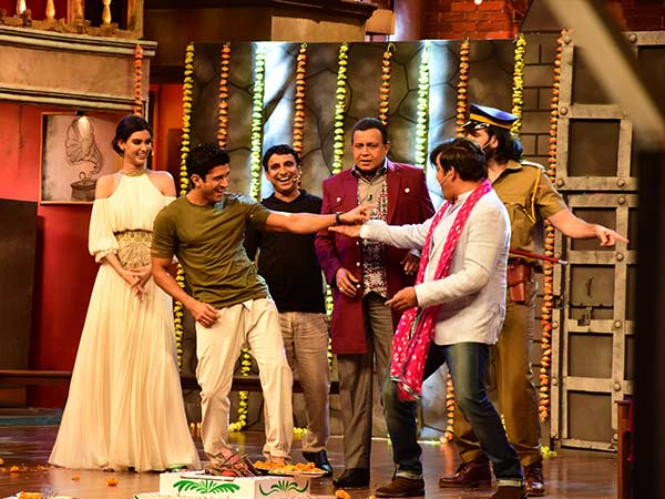 diana penty's royal look