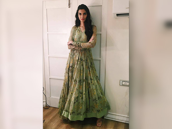 diana penty with farhan akhtar