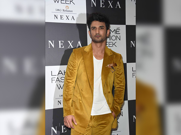 celebrities at lakme fashion week celebrities at lakme fashion week