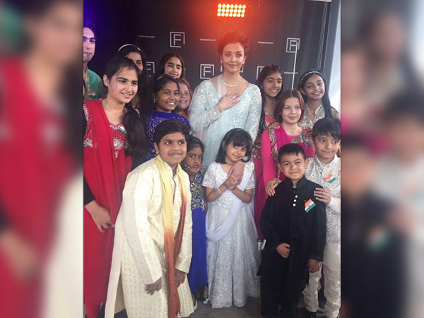 aishwarya rai bachchan at melbourne film festival aishwarya rai bachchan at melbourne film festival