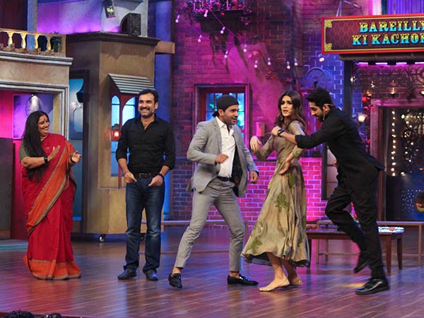 kriti sanon at the drama company sets