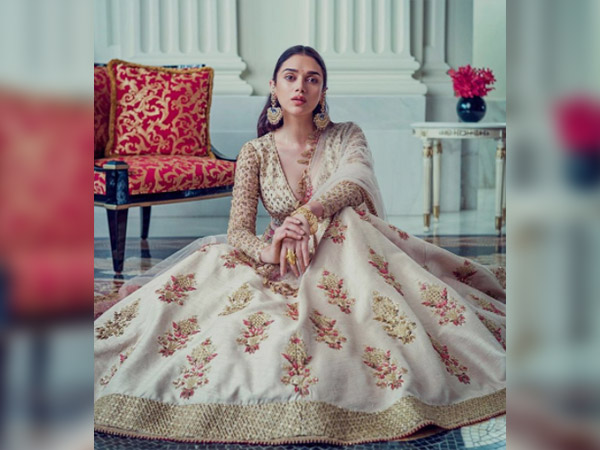 aditi rao hydari in sulakshana monga collection