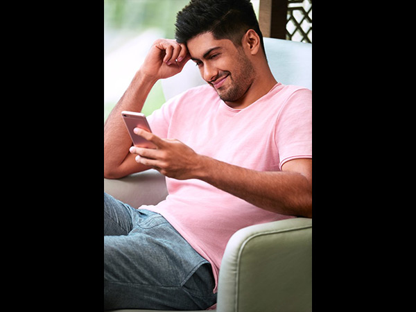 rose gold oppo phone