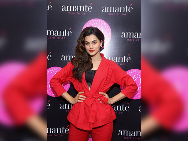 taapsee pannu at amante anniversary
