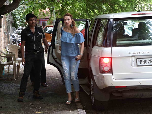 lulia vantur at bandra