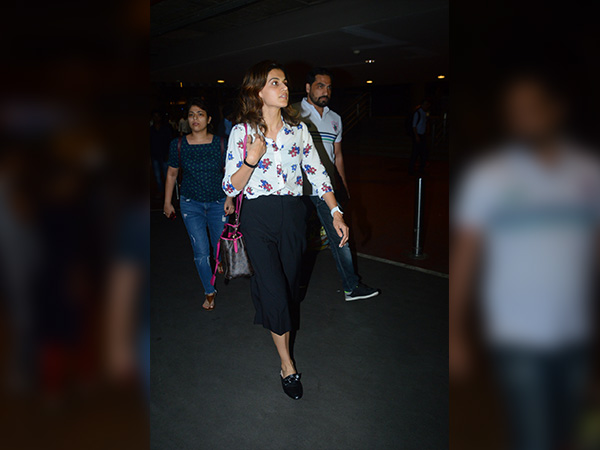 taapsee pannu at airport taapsee pannu at airport