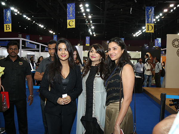 jacqueline fernandez at joya inauguration