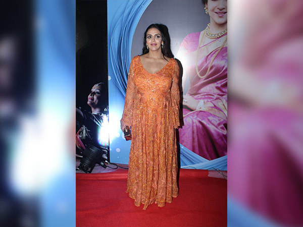 hema malini at synergy inauguration