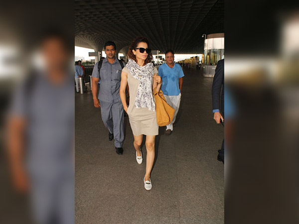 kangana ranaut at airport