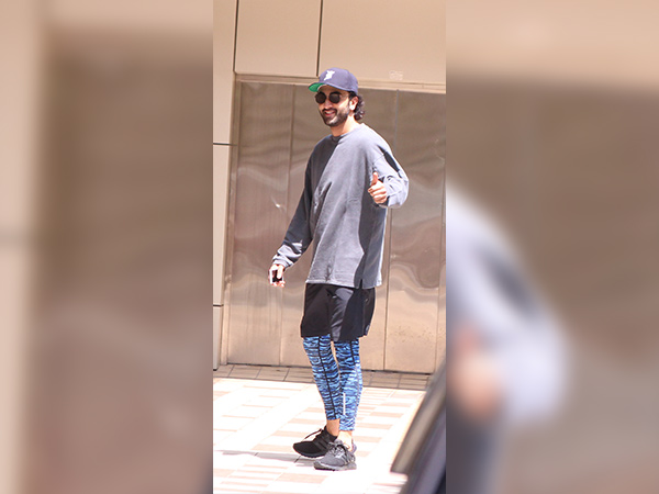 ranbir kapoor in gym attire