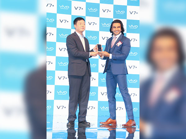 ranveer singh at vivo v7 launch