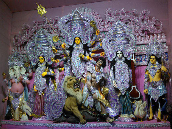Zamindari Bari Pujas in Kolkata Zamindari Bari Pujas in Kolkata