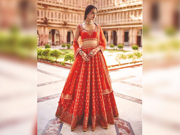 sonakshi sinha in anita dongre