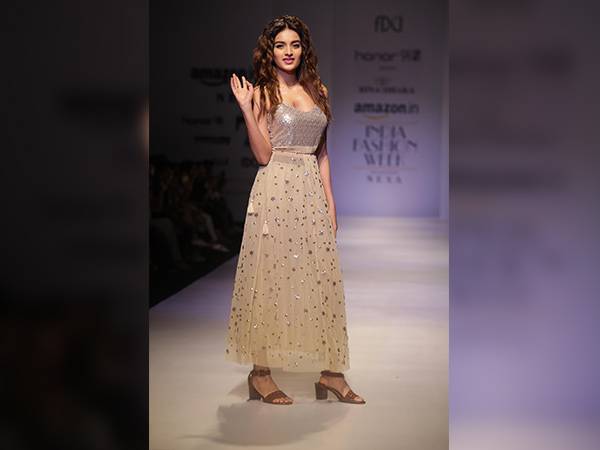 nidhhi agerwal at amazon india fashion week