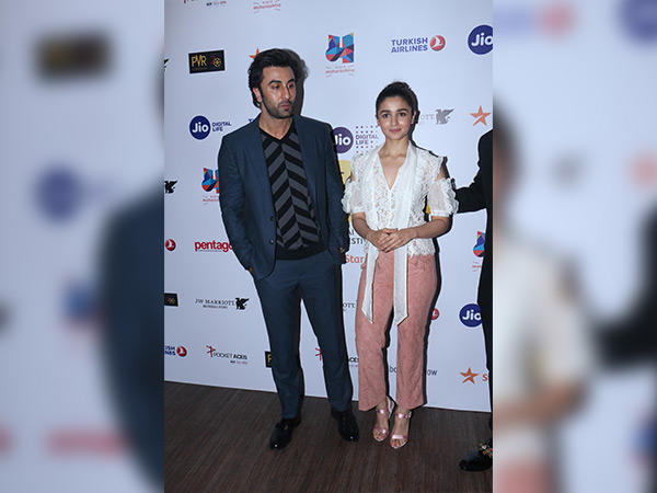 alia bhatt at mami film festival 2017