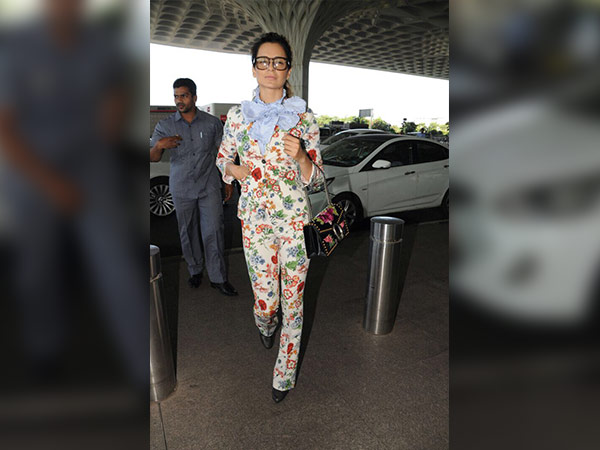 kangana ranaut spotted at airport