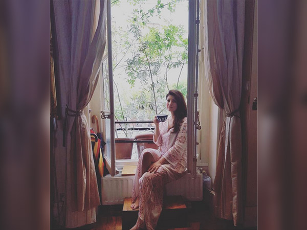 twinkle khanna vogue photoshoot