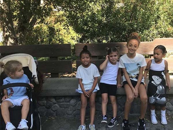 kim kardashian wearing tee without pants kim kardashian wearing tee without pants