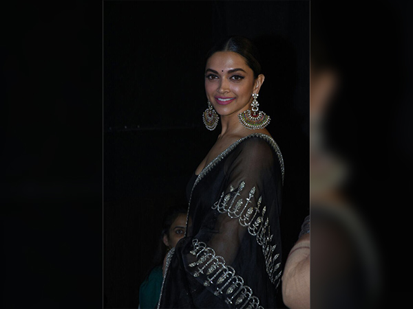 deepika padukone look for padmavati trailer launch deepika padukone look for padmavati trailer launch