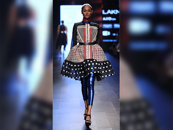 malaika arora in amit aggarwal for india's next top model