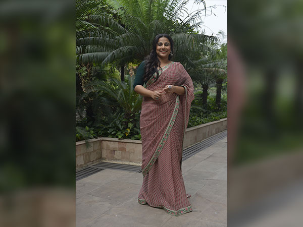 Vidya Balan once again was donning a bundle full of elegance for her latest style book. She was carrying this classy and elegant style book for Tumhaari Sullu's exclusive promotional photo shoot. 