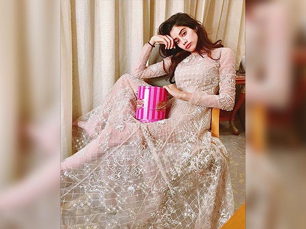 jahnvi kapoor photoshoot jahnvi kapoor photoshoot