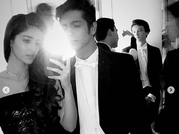 ananya pandey at le bal des débutantes