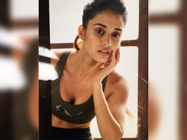 disha patani wearing beachwear for her latest trip